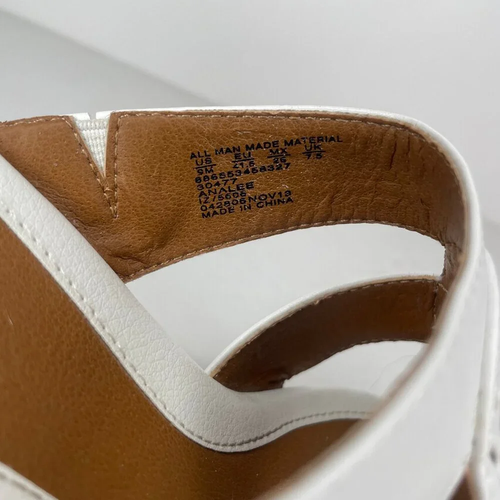 Jaclyn Smith White Medallion Cork Wedge Sandals Size 9